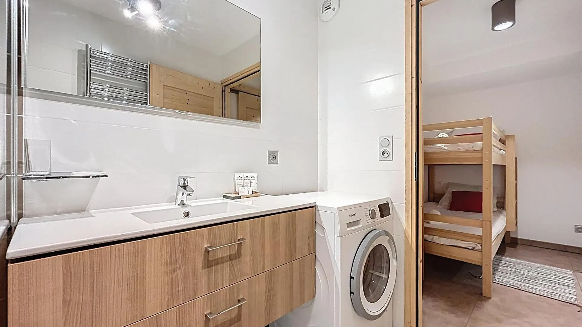 Charme-Appartement-6 Pers-Proche Piste Les Gets Apartment