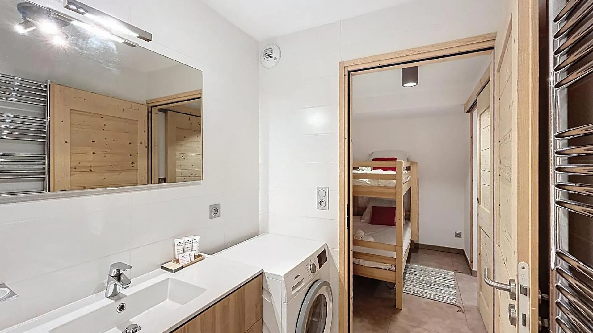 Charme-Appartement-6 Pers-Proche Piste Les Gets 0*,  France